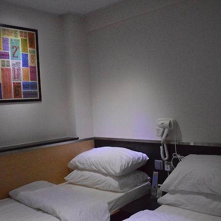 Modern Inn Гонконг Экстерьер фото