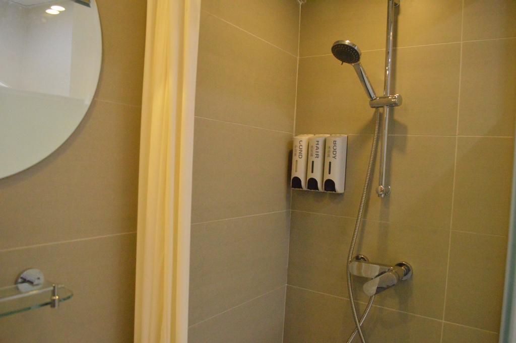Modern Inn Гонконг Номер фото